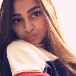 Meet your Posher, Alia